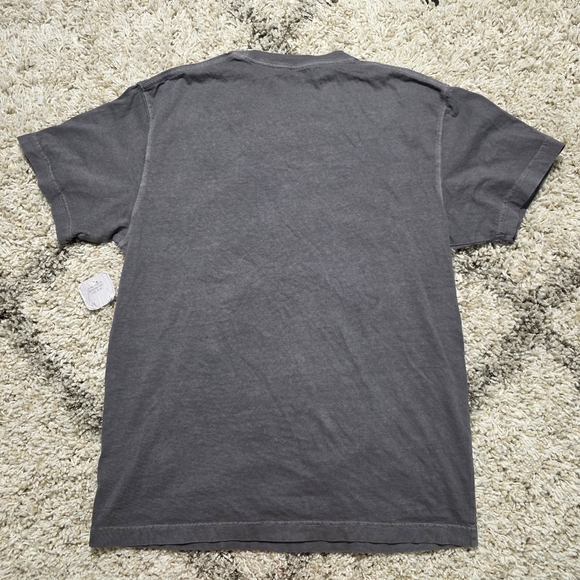 NWT Goat USA Graphic Undefeated Football T-Shirt Size Medium - Picture 7 of 7